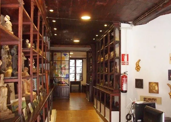 Obradoiro Hostel Sarria